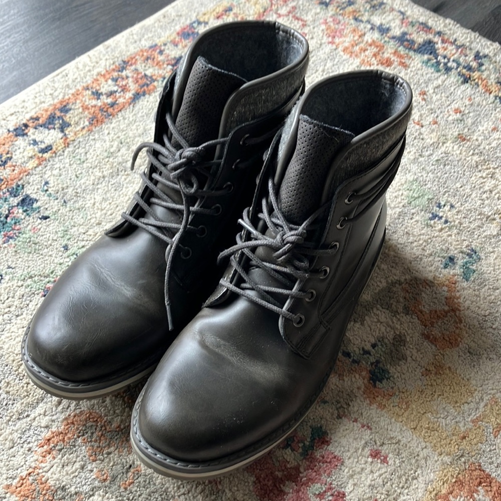 Men’s dress boots